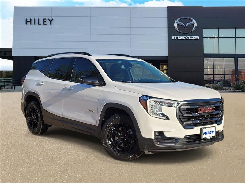 2023 GMC Terrain AT4 AWD