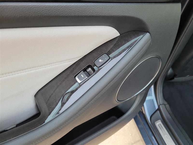 Kia Cadenza Limited 2014