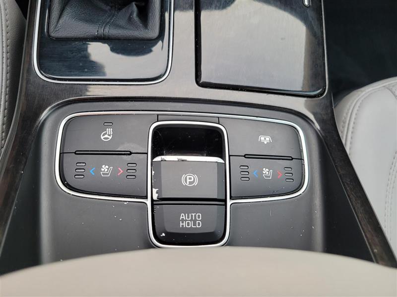 Kia Cadenza Limited 2014