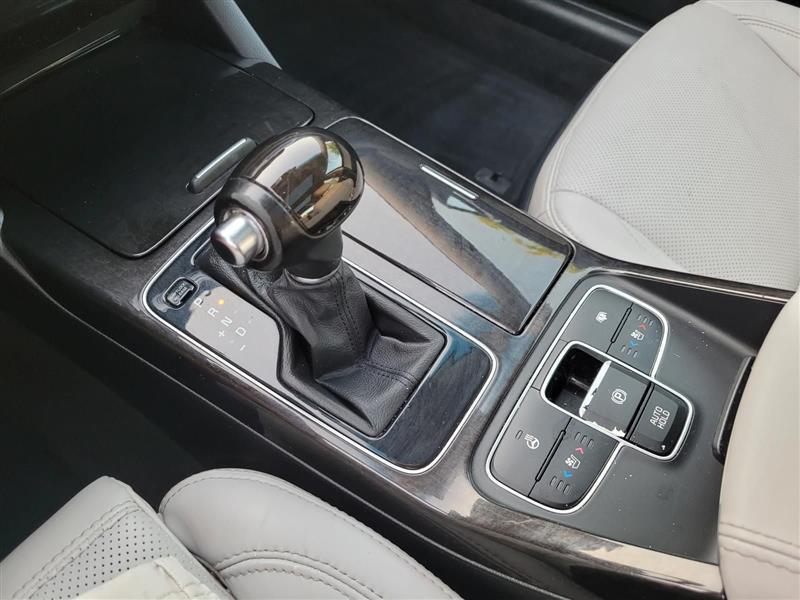 Kia Cadenza Limited 2014