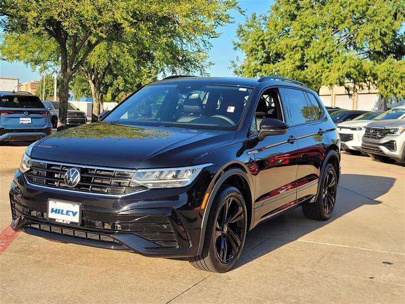 Volkswagen Tiguan SE R-Line Black 2024