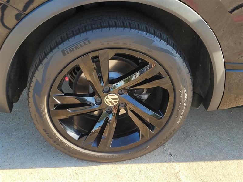 Volkswagen Tiguan SE R-Line Black 2024