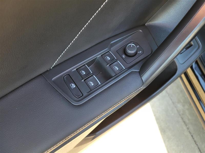 Volkswagen Tiguan SE R-Line Black 2024