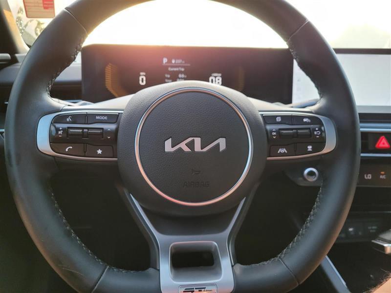 Kia K5 GT-Line 2025