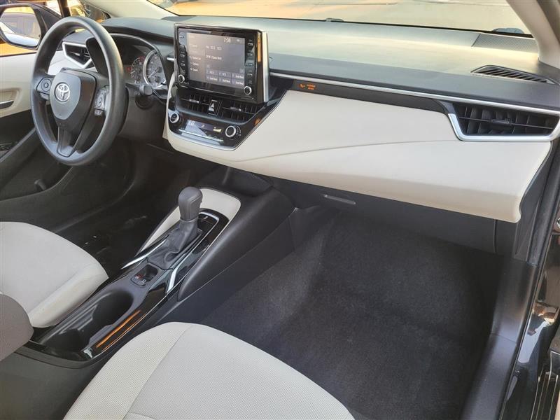 Toyota Corolla LE 2020
