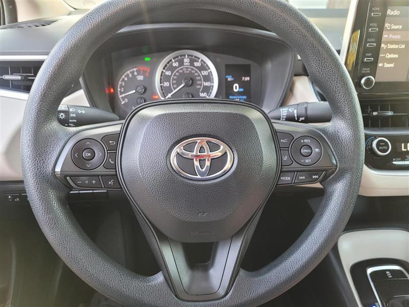 Toyota Corolla LE 2020