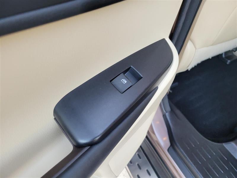 Toyota Highlander XLE FWD V6 2017