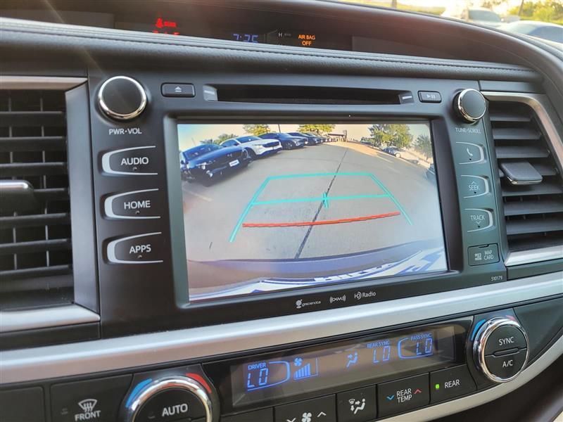 Toyota Highlander XLE FWD V6 2017