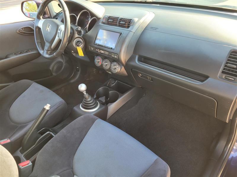 Honda Fit Sport 5-Speed MT 2008