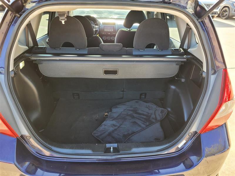 Honda Fit Sport 5-Speed MT 2008
