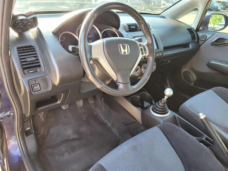 Honda Fit Sport 5-Speed MT 2008
