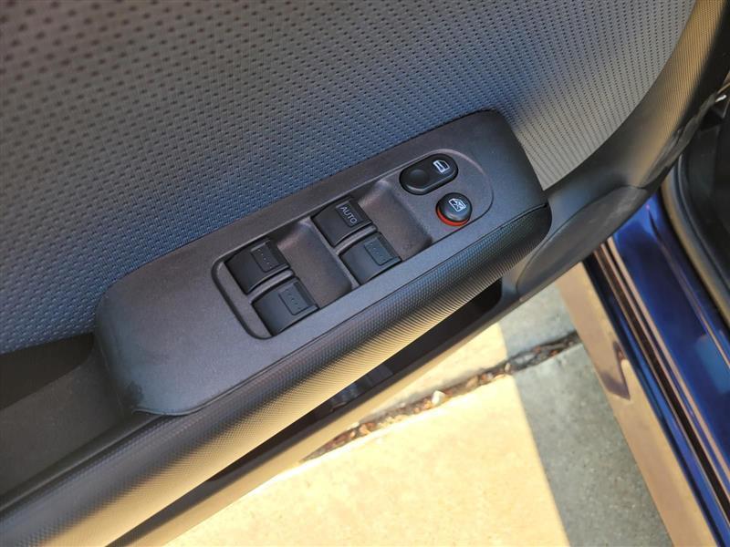 Honda Fit Sport 5-Speed MT 2008