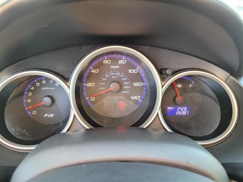Honda Fit Sport 5-Speed MT 2008