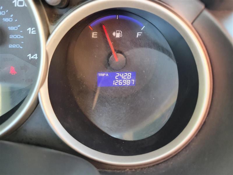 Honda Fit Sport 5-Speed MT 2008