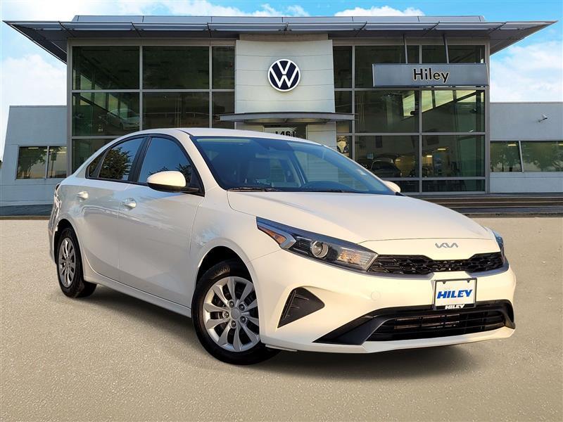 2022 Kia Forte FE