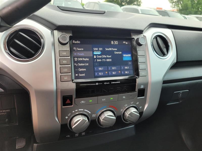 Toyota Tundra SR5 5.7L V8 Double Cab 2WD 2020