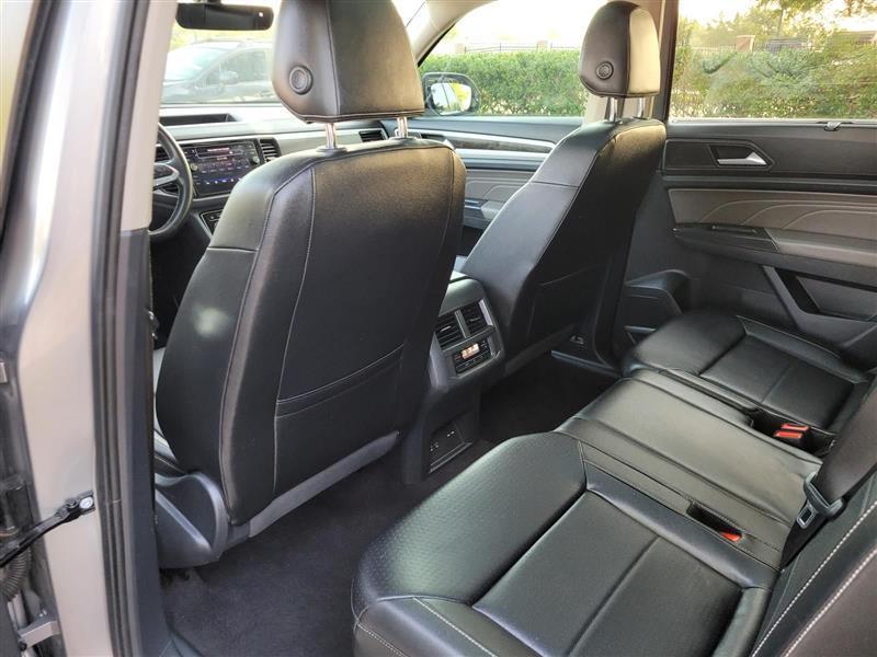 Volkswagen Atlas V6 SE w/Technology 2022