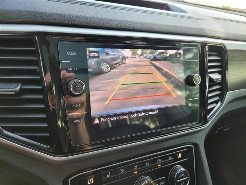 Volkswagen Atlas V6 SE w/Technology 2022