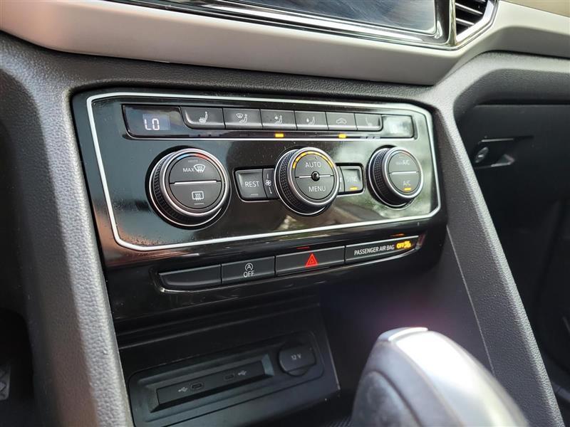 Volkswagen Atlas V6 SE w/Technology 2022