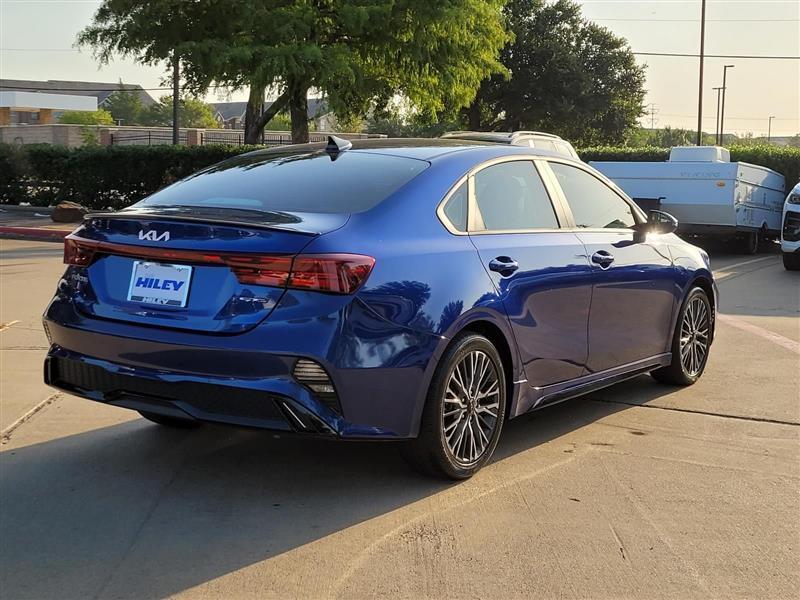 Kia Forte GT Line 2024