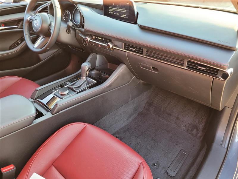 Mazda MAZDA3 2.5 S Preferred AWD 2026