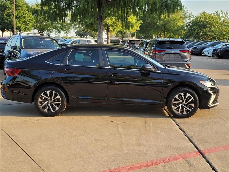 Volkswagen Jetta S 2026