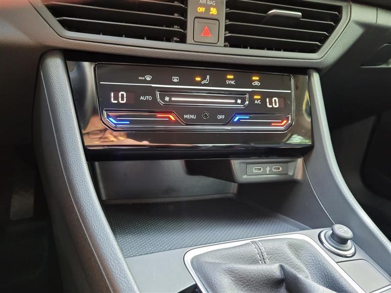 Volkswagen Jetta S 2026