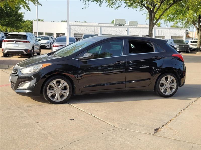 Hyundai Elantra GT A/T 2013