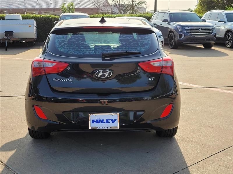 Hyundai Elantra GT A/T 2013