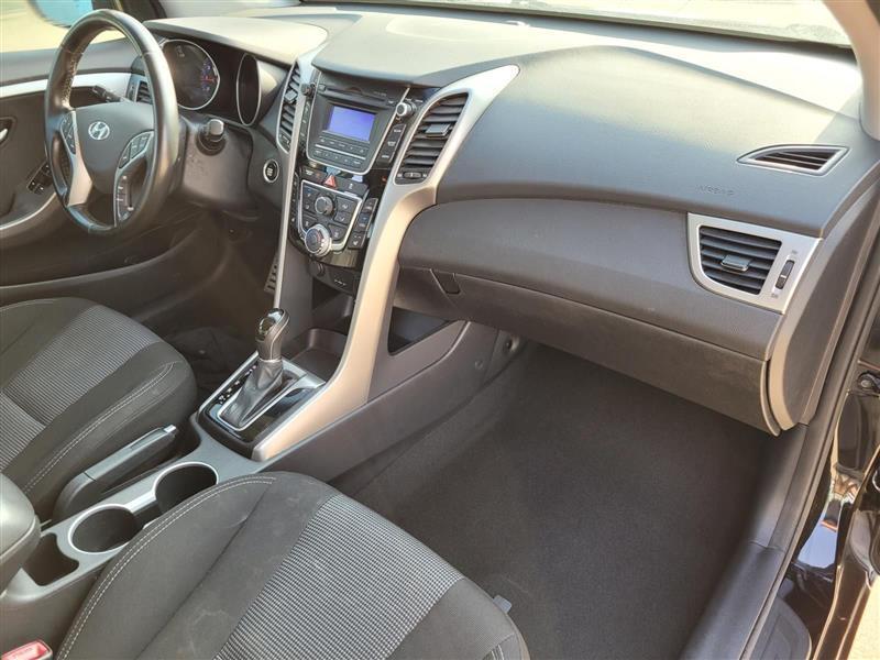 Hyundai Elantra GT A/T 2013