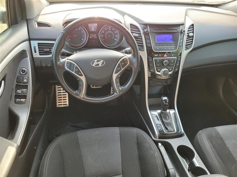 Hyundai Elantra GT A/T 2013