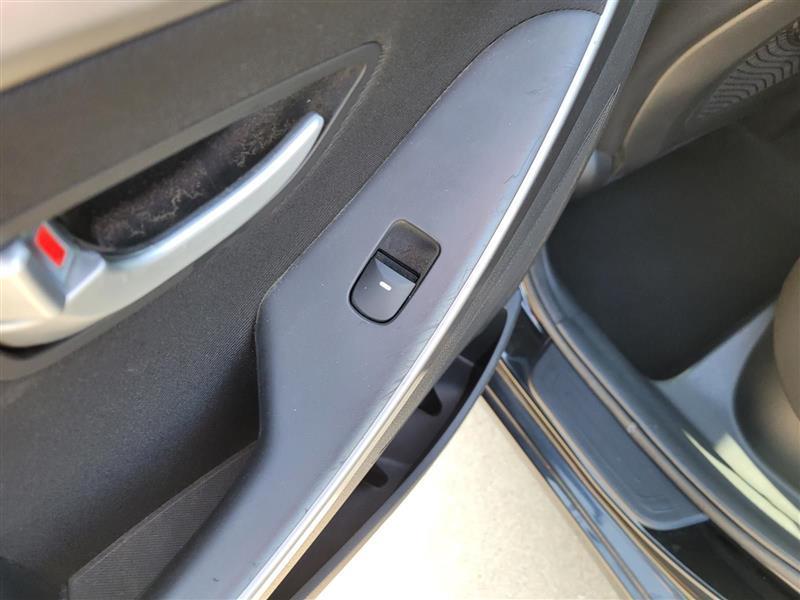 Hyundai Elantra GT A/T 2013