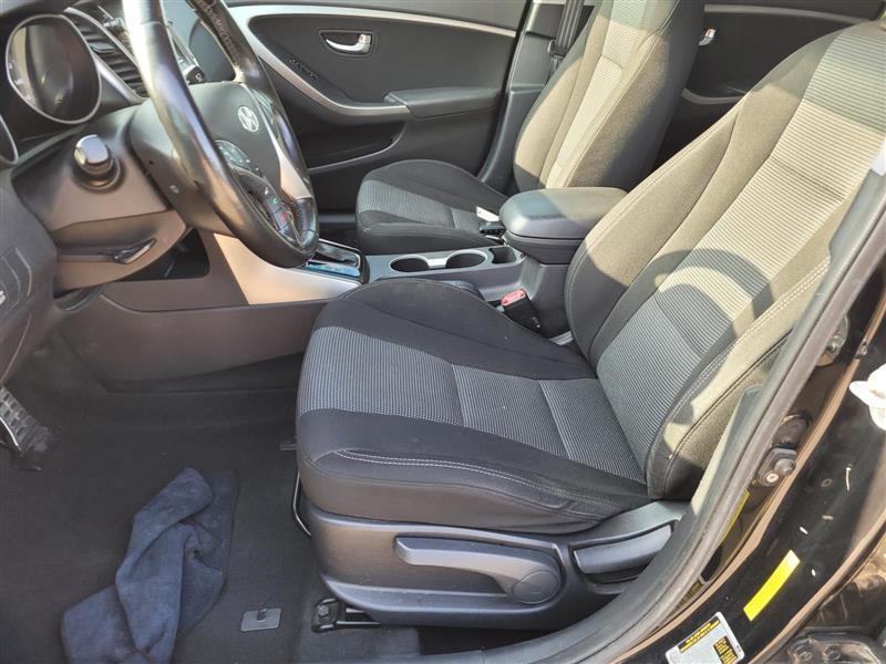 Hyundai Elantra GT A/T 2013
