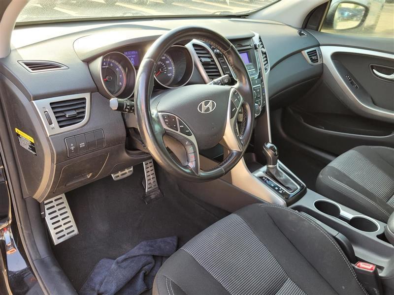Hyundai Elantra GT A/T 2013
