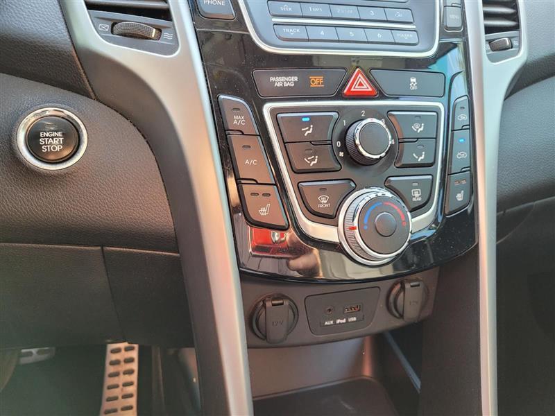Hyundai Elantra GT A/T 2013
