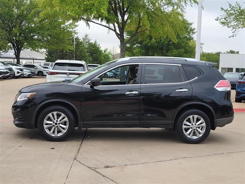 Nissan Rogue SV 2WD 2016
