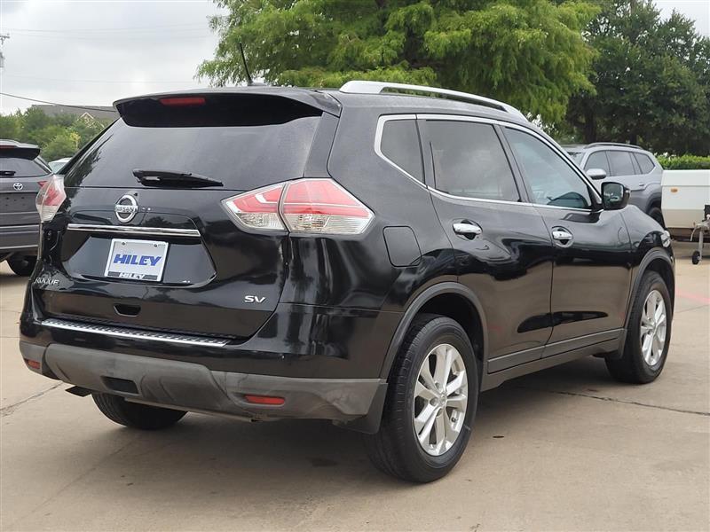 Nissan Rogue SV 2WD 2016