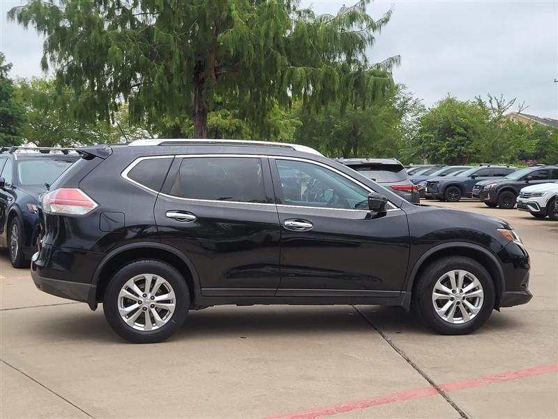 Nissan Rogue SV 2WD 2016