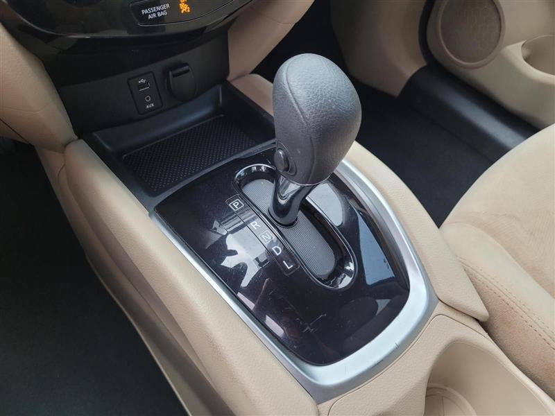 Nissan Rogue SV 2WD 2016