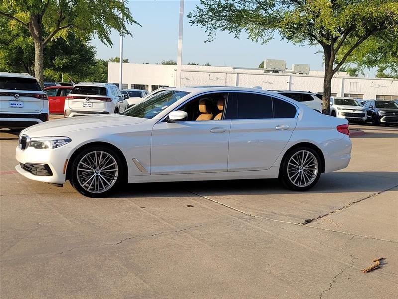 BMW 5-Series 530i xDrive 2019