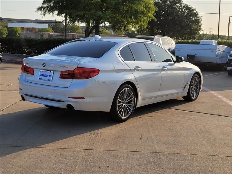 BMW 5-Series 530i xDrive 2019