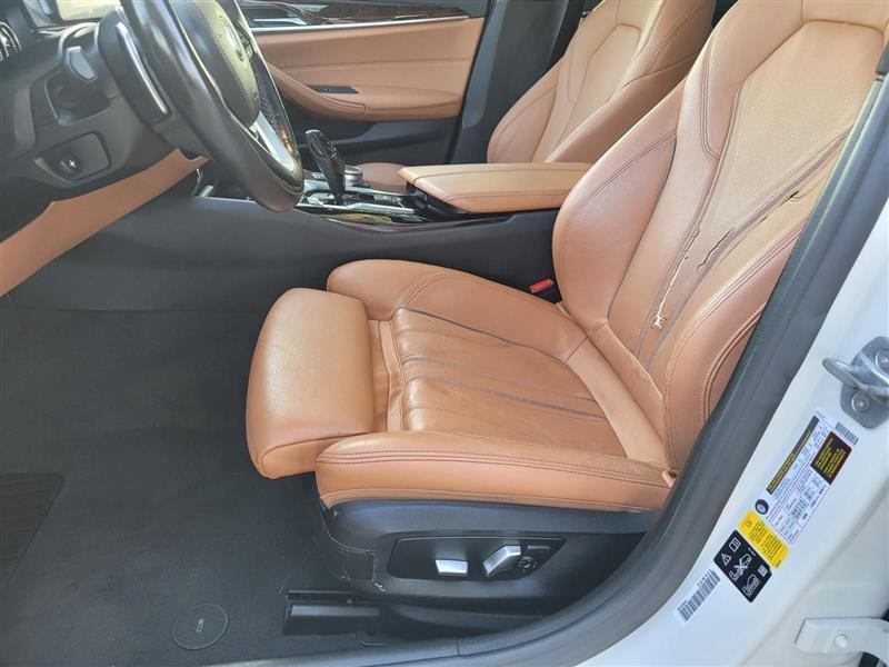 BMW 5-Series 530i xDrive 2019
