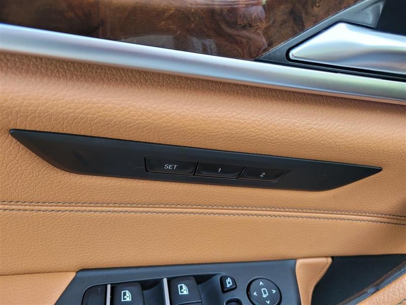 BMW 5-Series 530i xDrive 2019