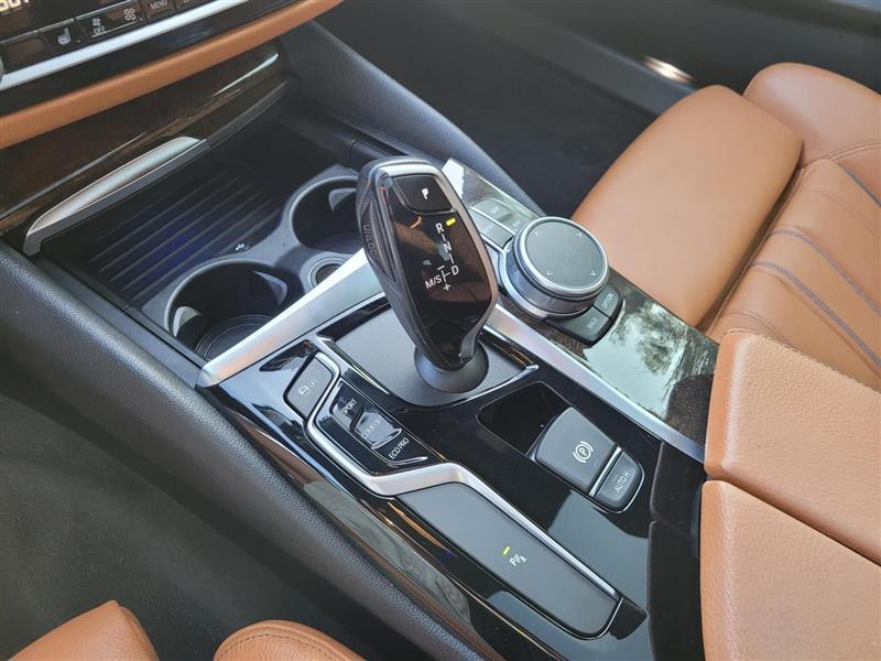 BMW 5-Series 530i xDrive 2019