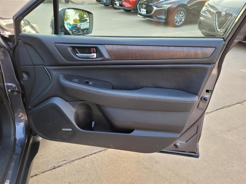 Subaru Outback 2.5i Limited 2015