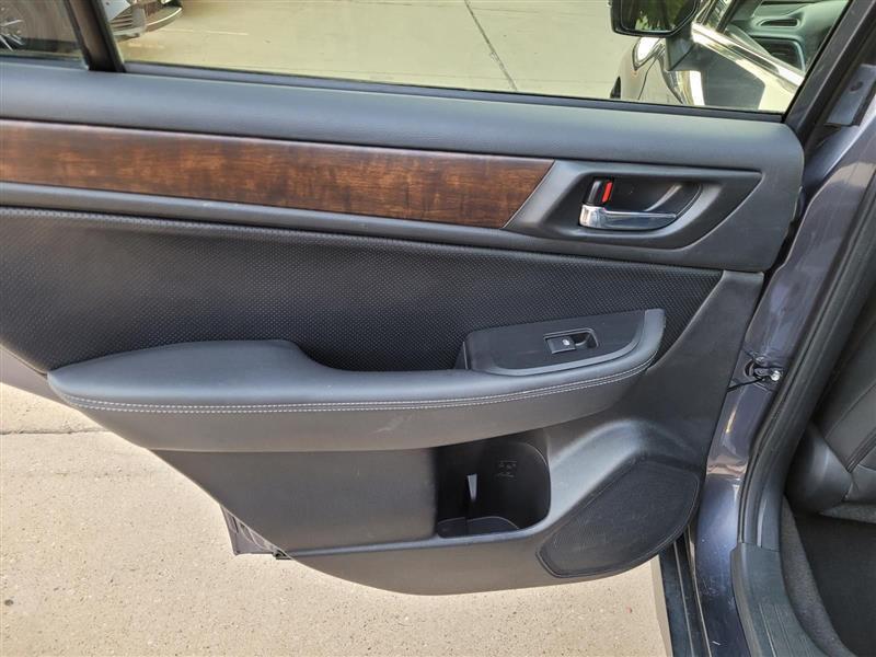 Subaru Outback 2.5i Limited 2015