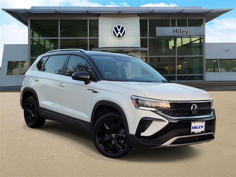 Volkswagen Taos Comfortline 2023