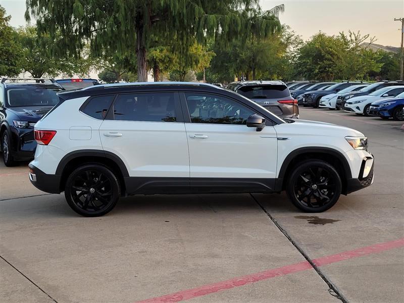 Volkswagen Taos Comfortline 2023