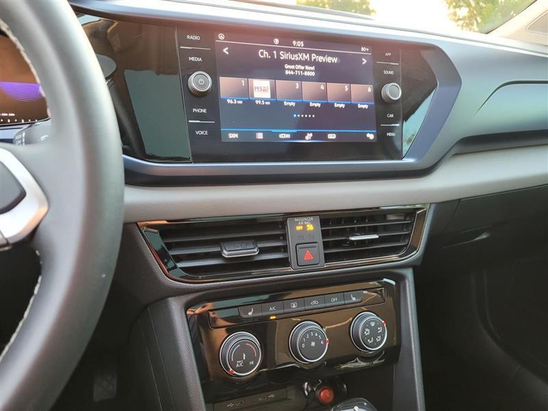 Volkswagen Taos Comfortline 2023