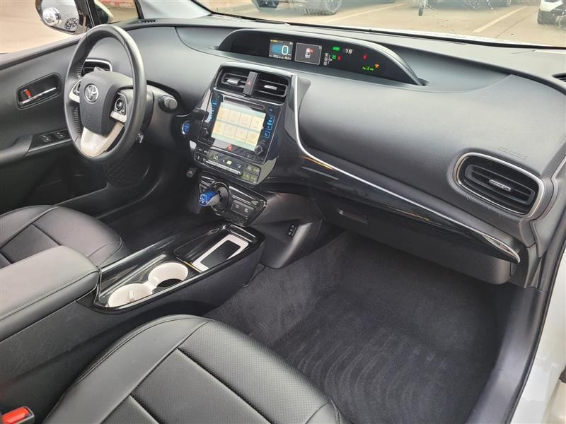 Toyota Prius Two Eco 2016